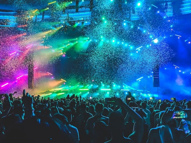 As Live Music Inquiry Reaches Final Round, Advocates Propose a Levy on Major Tours