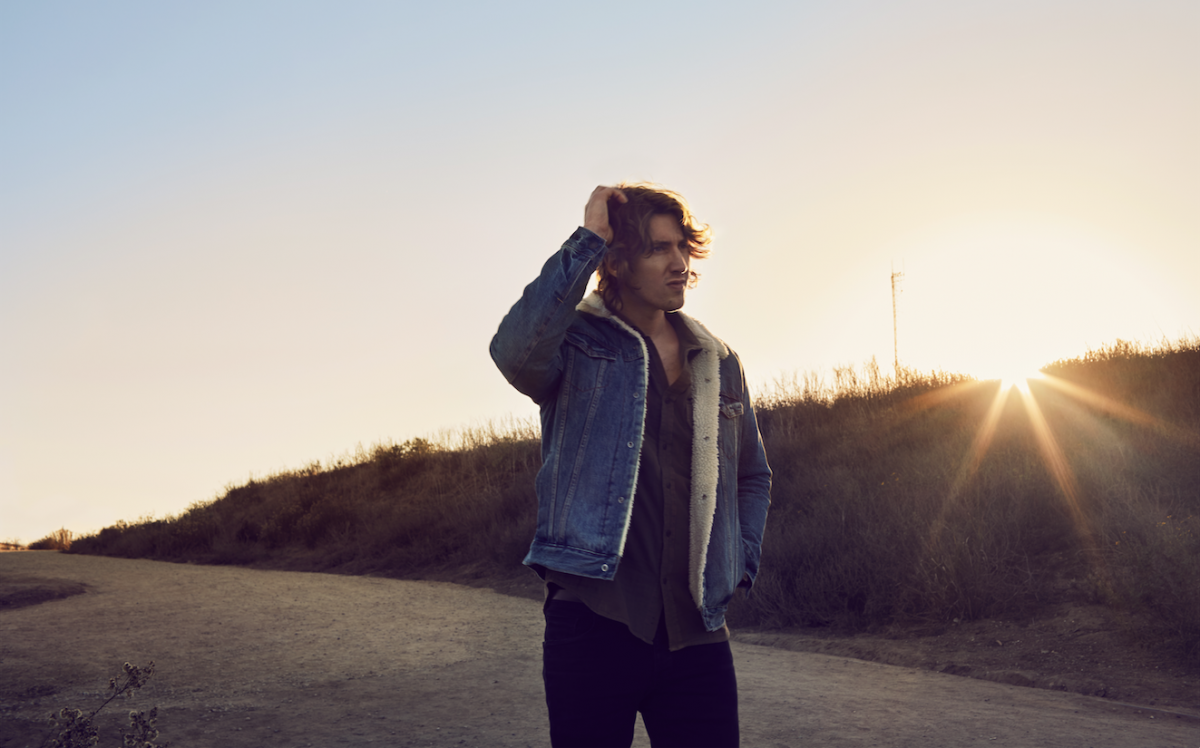 SOTD: ‘7 Minutes’ proves Dean Lewis is a bonafide hitmaker