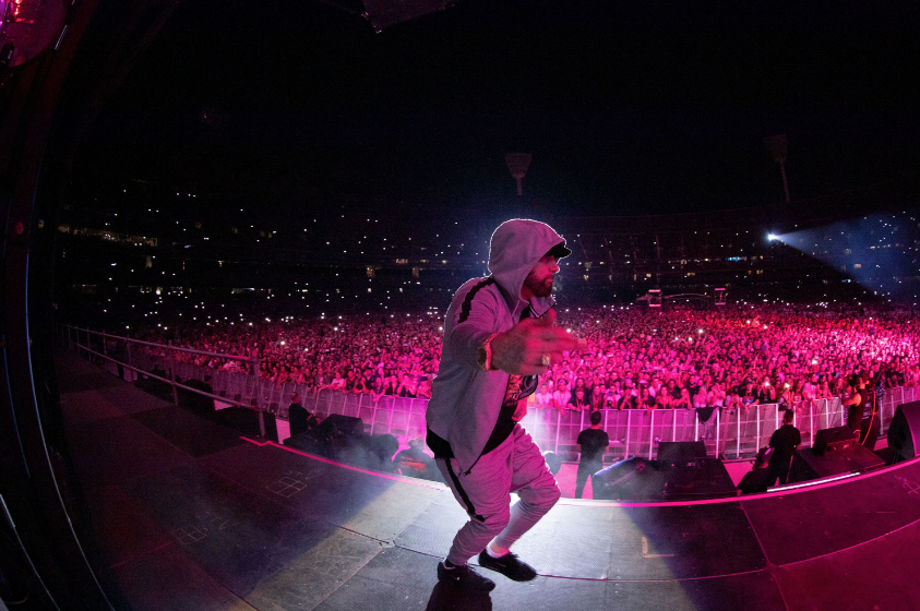 Eminem smashed attendance records at the MCG on Sunday
